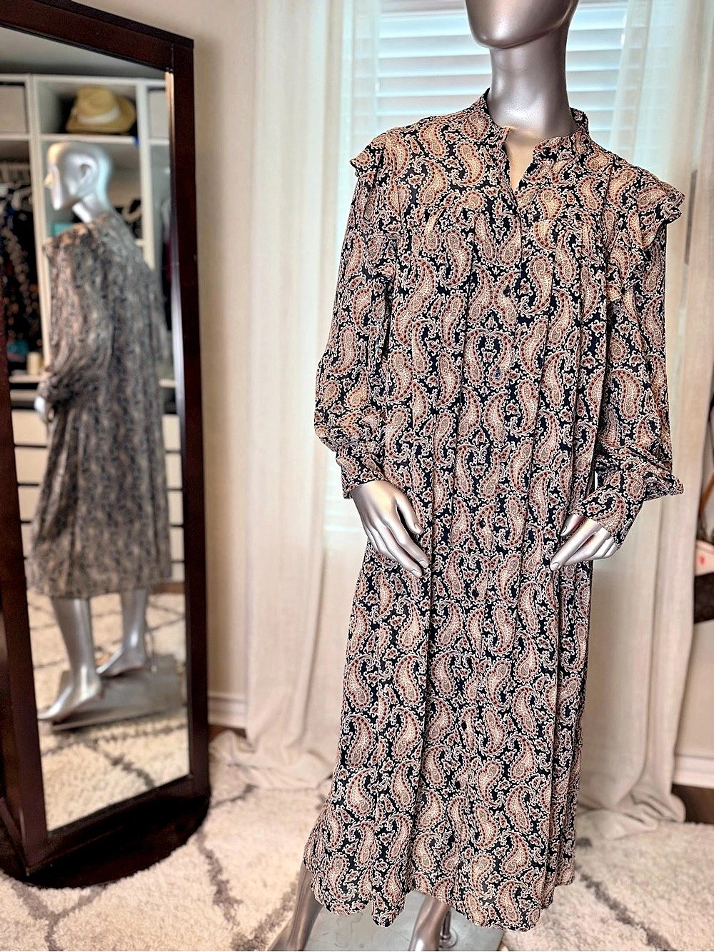 Banana Republic Paisley Long Sleeve Ruffle Shoulder Shift Dress Medium Boho